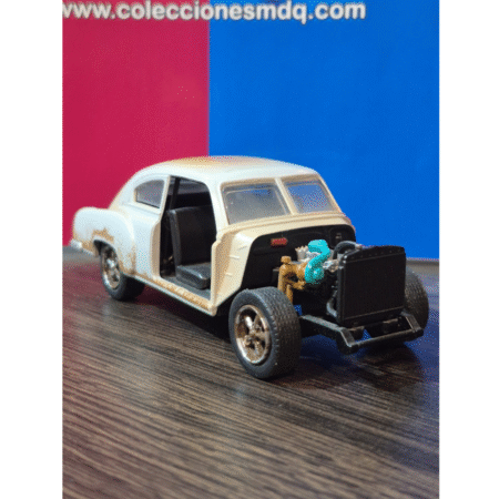 CHEVROLET FLEETLINE 1950 FAST & FURIOUS (ESCALA 1:32)