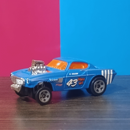 VOLVO P1800 GASSER – HOT WHEELS