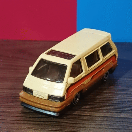 garantía (46) TOYOTA VAN (HIACE) – HOT WHEELS “JAPAN HISTORICS”